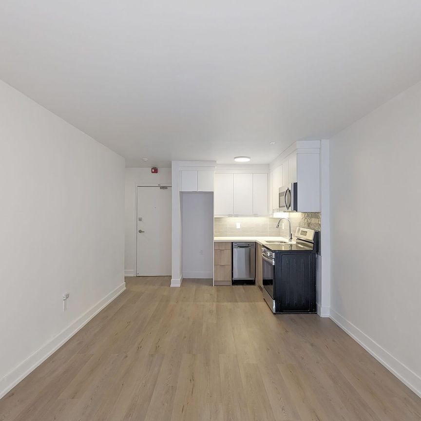For Lease - 68 Fifteenth Street Unit# 14, Toronto, Ontario - Photo 1