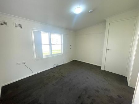 STUDIO UNIT - Photo 2