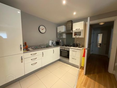 Apt 1, Lesley Central, Shankill Road, Belfast, BT13 1FD - Photo 3