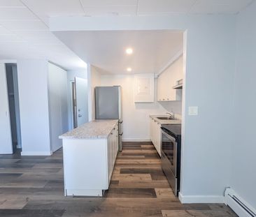 2B Arlington Ave, St. Catharines (309) - 1 Bedroom Apartment - Photo 2