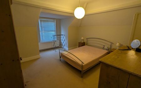 Bodenham Road, Hereford - Photo 2