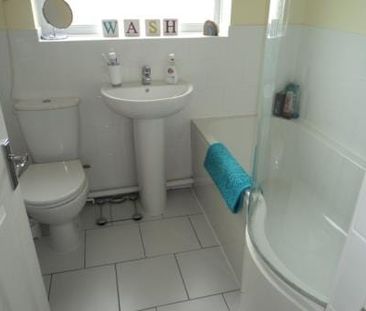Oatfield, Quedgeley - Photo 4