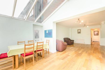 3 bedroom house to rent - Photo 3