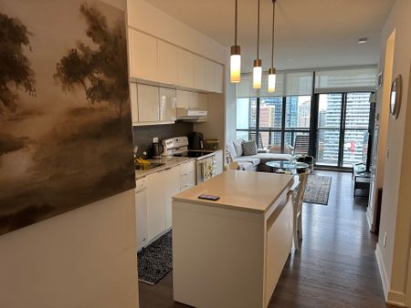 For Lease - 110 Charles Street Unit# 2305, Toronto, Ontario - Photo 2