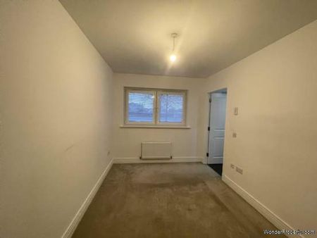 2 bedroom property to rent in Renfrew - Photo 4