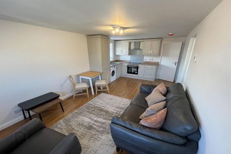Apt 12 St Ives Court, 27-29 Malone Avenue, Belfast, BT9 6EP - Photo 3