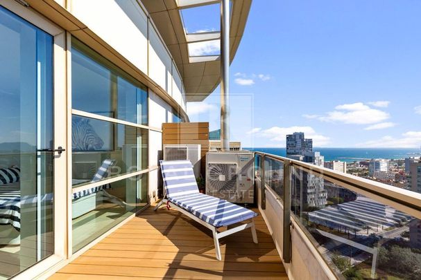 4 bedroom luxury penthouse for rent in Barcelona, Spain - Photo 1