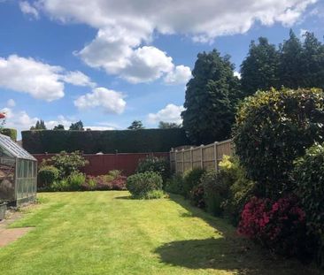 Holcroft Road, Kingswinford - Photo 3
