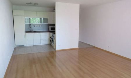BA II. Na prenájom 2 izb. byt Na križovatkách - Photo 3