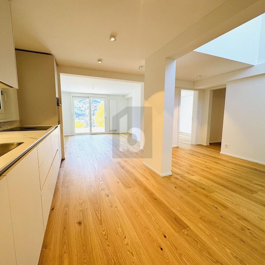 ELEGANT UND STILVOLL MIT HERRLICHER AUSSICHT - Foto 1