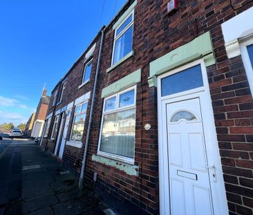 2 bedroom terraced house to rent - Photo 5