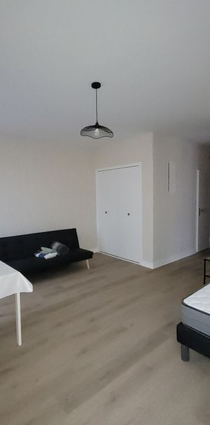 Location Appartement 1 pièce 33m² LA GUERCHE DE BRETAGNE 35130 - Photo 1