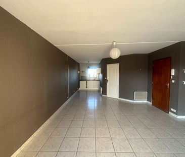 Location Appartement 2 pièces 49m² - Photo 2