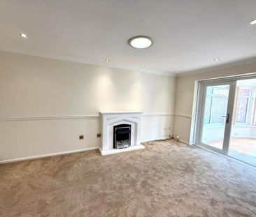 2 bedroom bungalow to rent - Photo 1