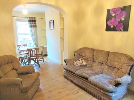 Great 2 Bedroom House, 7 Jerusalem Street, Queens University Quarter, Belfast, BT7 1QN - Photo 2