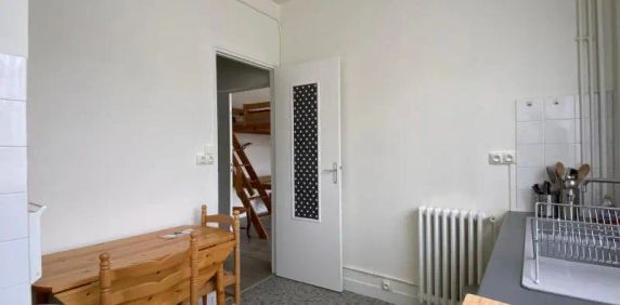 Appartement à louer 1 pièce 31m² - Photo 2