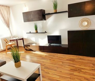 Titan, Lucretiu Patrascanu, metrou Costin Georgian, renovata, tv, - Fotografie 2