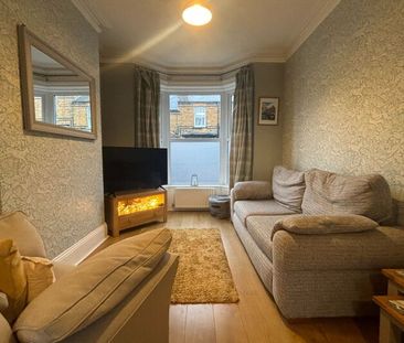 Highfield, Scarborough - Photo 4