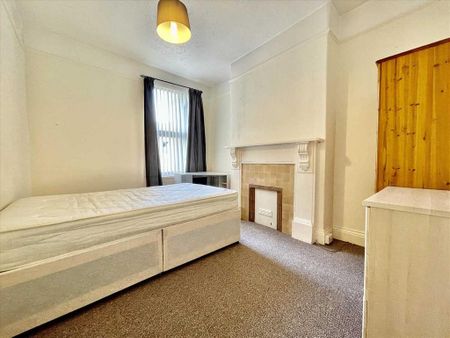 4 bedroom house share to rent - Photo 5