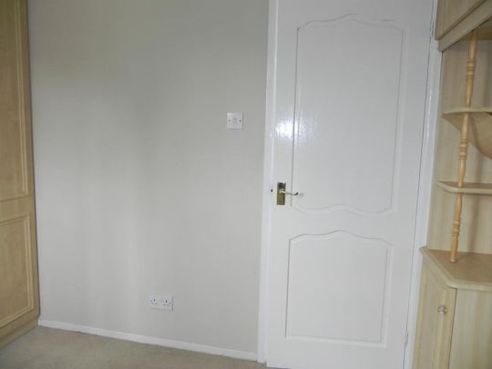 2 bedroom semi-detached house to rent - Photo 1