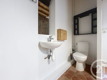 Location Appartement 5 pièces 103m² TROYES 10000 - Photo 2