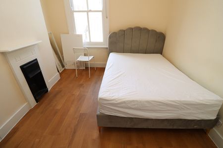 Room in a Shared House, Eric St, E3 - Photo 3