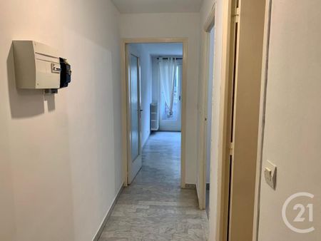 Location Appartement 2 pièces 40m² MONTPELLIER 34000 - Photo 5