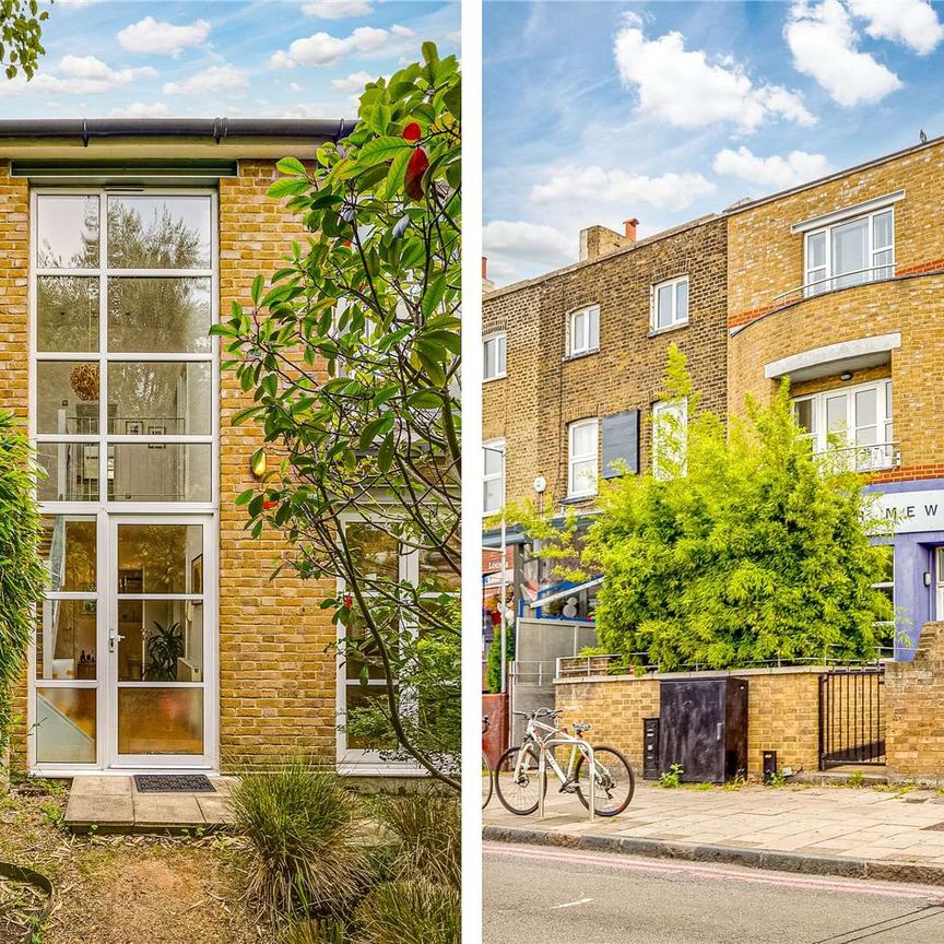 A charming three bedroom mews house ideally located close to local shops and excellent transport links. - Photo 1