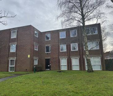 Flat 29 Barclay Court, Compton, Wolverhampton, WV3 9RN - Photo 4