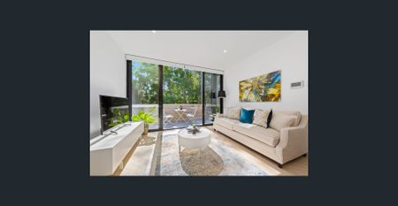 Best of Contemporary Living in Tranquil Setting - Photo 2