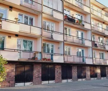Pronájem bytu 3+kk po rekonstrukci s garáží v domě, Valašské Meziří... - Photo 1