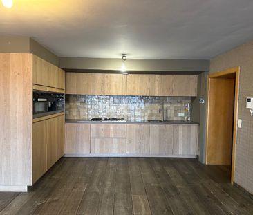 Appartement te huur in centrum Veurne - Photo 4