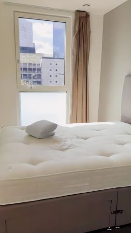 2 Bedroom 2 Bathroom Flat5 - Photo 3