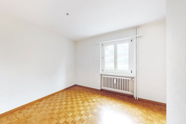 4 Zimmer, 74 m², 1. Stock - Photo 1