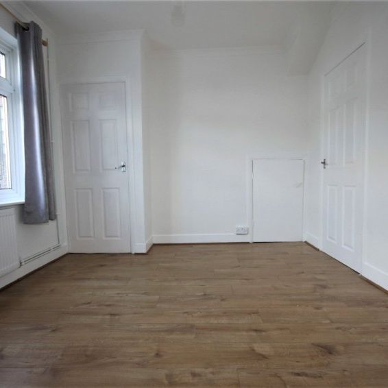 Cranleigh Road, Feltham, Middlesex,TW13 - Photo 1