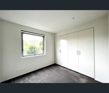 205/1 Saunders Close, Macquarie Park, NSW 2113 - Photo 3