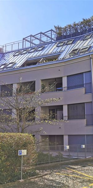 Moderne, grosszügige und zentrale 3.5-Zimmer-Wohnung - Foto 2