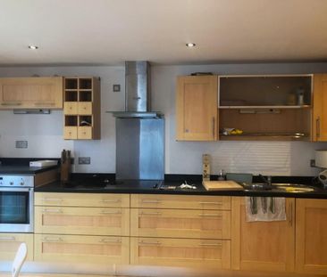 1 bedroom Flat To Let - Photo 5