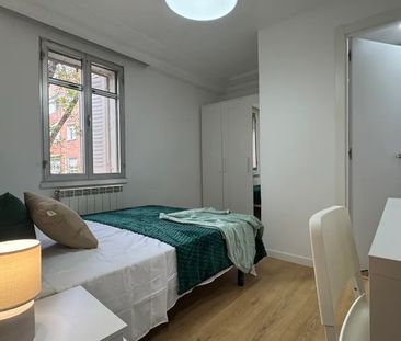 Avenida de Moratalaz, Madrid, Community of Madrid 28030 - Photo 3