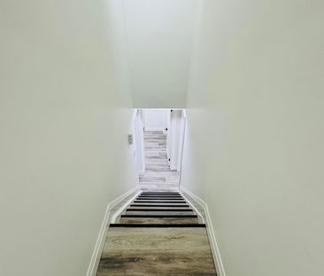 For Lease - 2 - 6 CRAIG Drive, Kitchener, Ontario - Photo 5