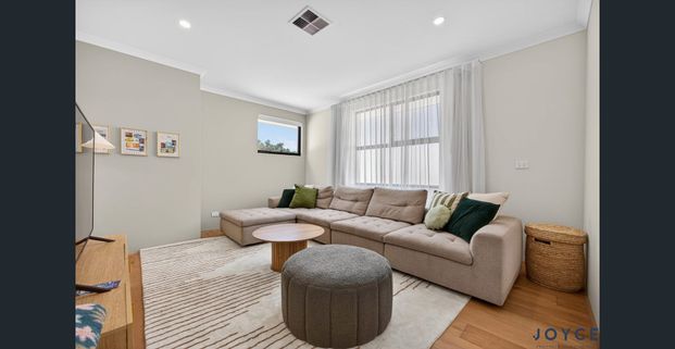 Luxury Redefined! Fully Furnished Executive Residence - Photo 1