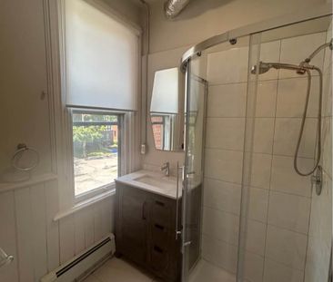 25 Russell - Photo 6