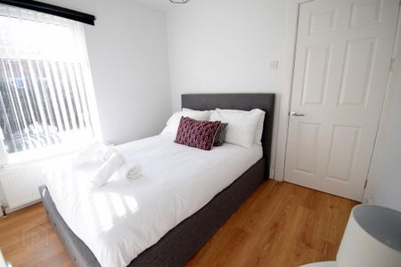 13 Ballygowan Road, Belfast, BT5 7LH - Photo 5