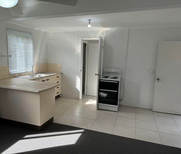 Home For Rent - Photo 5