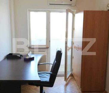 4 camere, 80 mp, decomandat, zona strazii Grigore Alexandrescu - Fotografie 3
