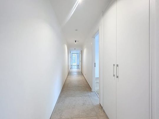 Appartement te huur - Photo 1