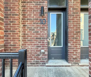 For Lease - 10 Honey Milk Lane, Richmond Hill, Ontario - Photo 4