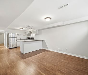 For Lease - 1309 HIGHGATE Road Unit# B, Parkway Park - Queensway Te... - Photo 4