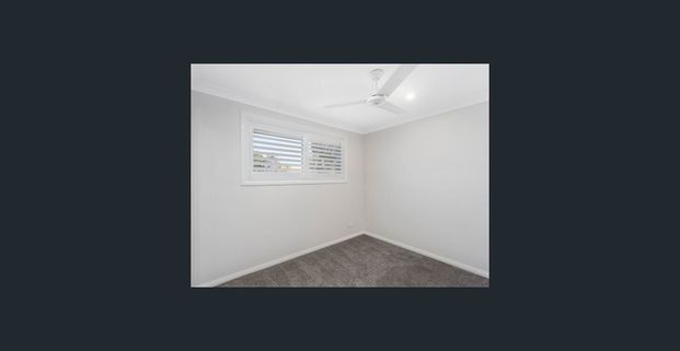 Spacious Duplex in Prime Location - Photo 1