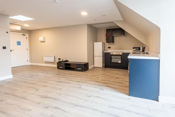 Studio to rent - Photo 1